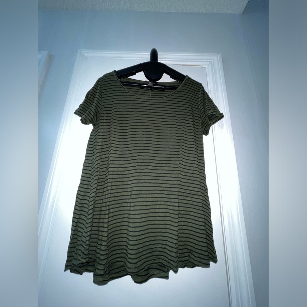 Strips shirt